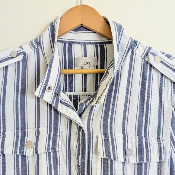 New LOFT Striped Drawstring Utility Jacket Size M - Picture 4 of 7